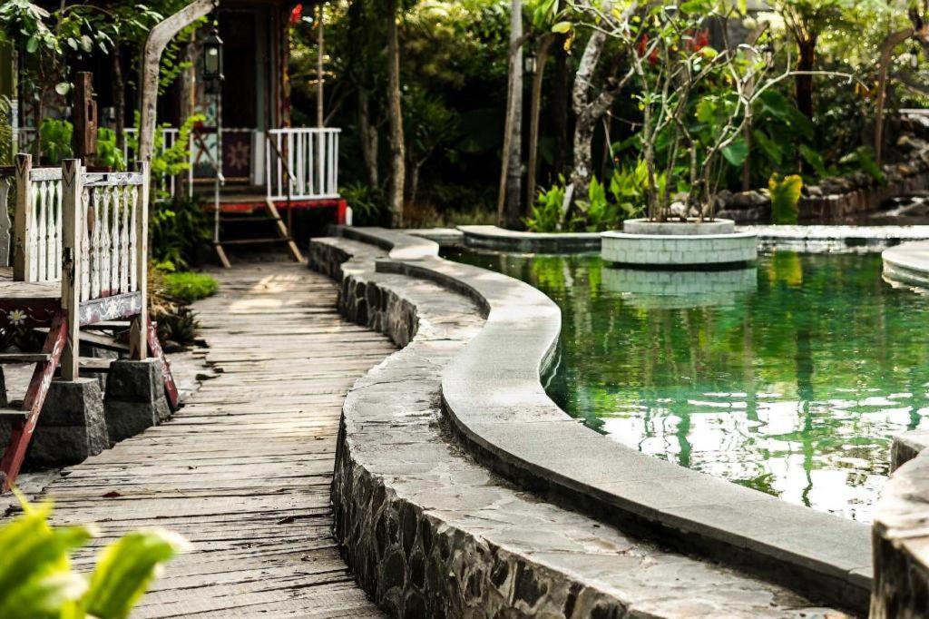 La Luna Resort Yogyakarta Sleman  Exterior foto